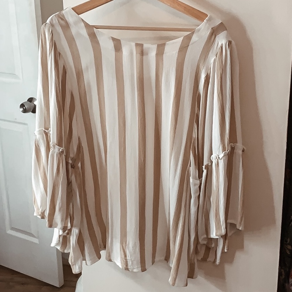 Short sleeve
